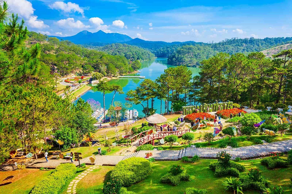 TOUR HÀ NỘI - NHA TRANG - ĐÀ LẠT NƠI BIỂN XANH SÔI ĐỘNG ĐẾN VÙNG NÚI RỪNG ĐẠI NGÀN NGẬP TRÀN SẮC HOA      