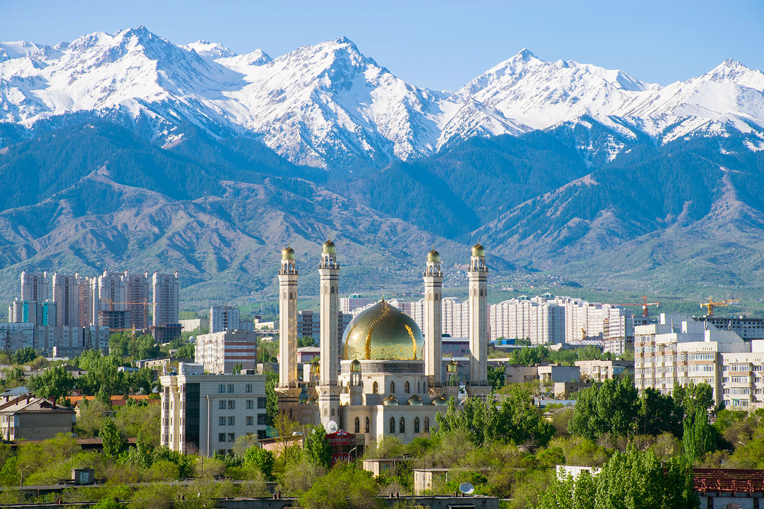 TOUR LIÊN TUYẾN 2 NƯỚC TRUNG Á KAZAKHSTAN – KYRGYZSTAN CUNG ĐƯỜNG TIẾP NỐI NHỮNG CUNG ĐƯỜNG BẤT TẬN HÙNG VĨ VÀ QUYẾN RŨ 9 NGÀY 8 ĐÊM MIỄN VISA TỪ HÀ NỘI TP HỒ CHÍ MINH TRẢI NGHIỆM NGỦ LỀU YURT